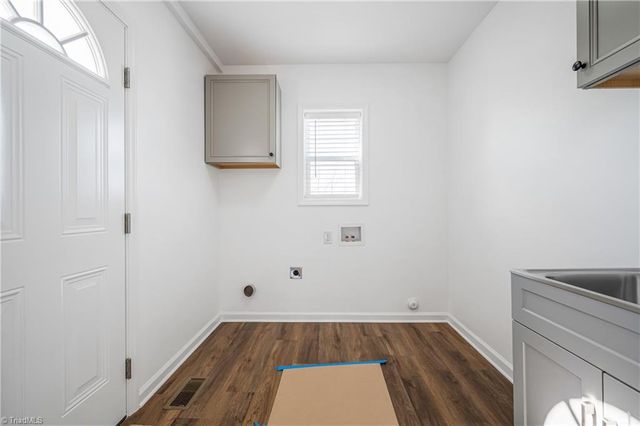 303 Orchard Street, Mount Airy, NC 27030