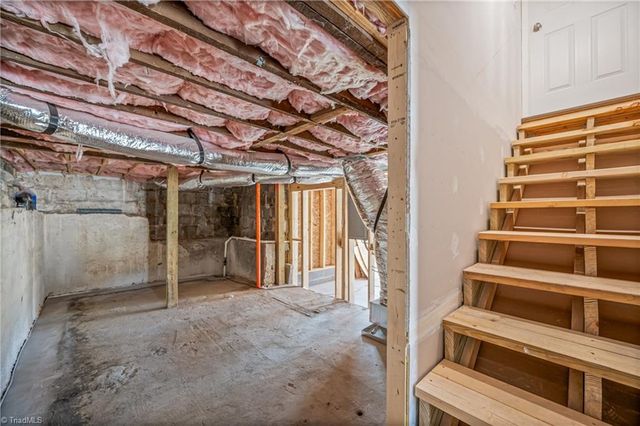 303 Orchard Street, Mount Airy, NC 27030