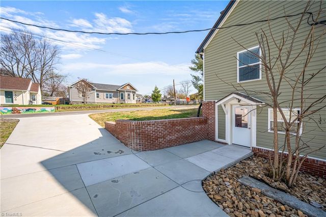 303 Orchard Street, Mount Airy, NC 27030