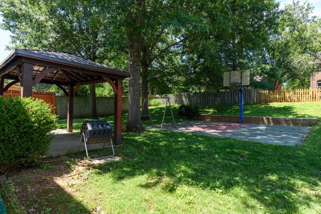 1457 Corona Drive, Lexington, KY 40514