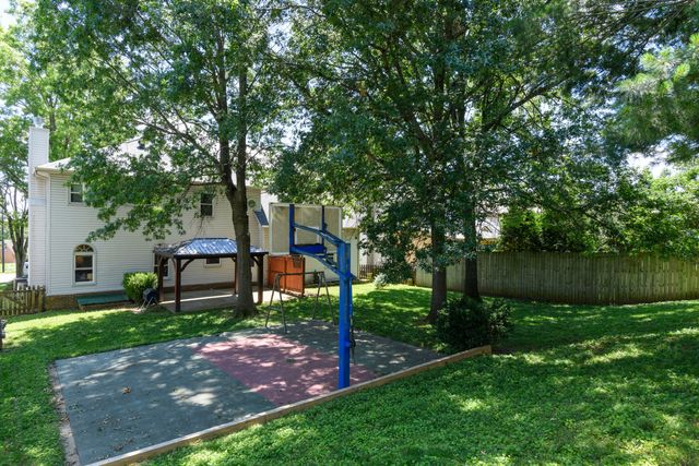 1457 Corona Drive, Lexington, KY 40514