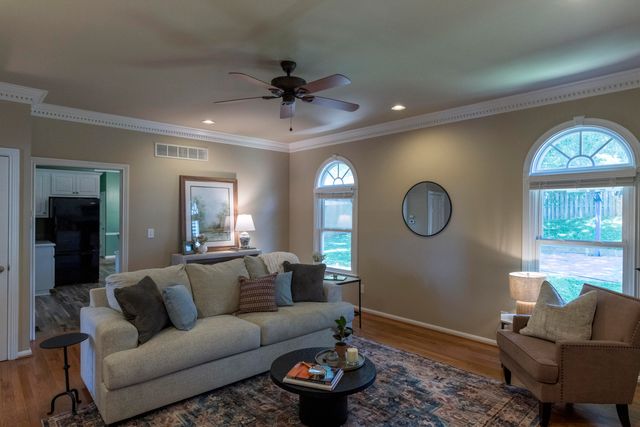 1457 Corona Drive, Lexington, KY 40514