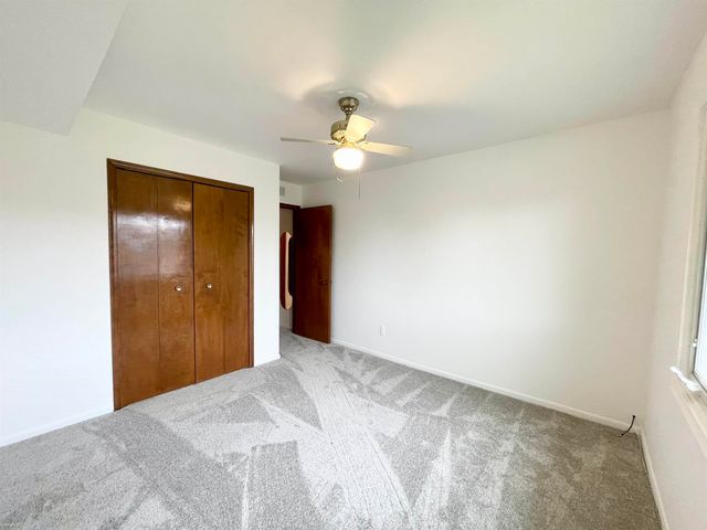54749 Shelby Road, Shelby Twp, MI 48316