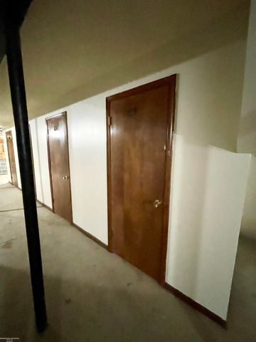 54749 Shelby Road, Shelby Twp, MI 48316