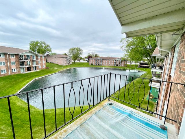 54749 Shelby Road, Shelby Twp, MI 48316
