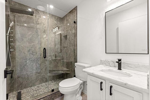 8338 SE 178TH DEVEAUX LANE, The Villages, FL 32162