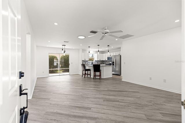 8338 SE 178TH DEVEAUX LANE, The Villages, FL 32162