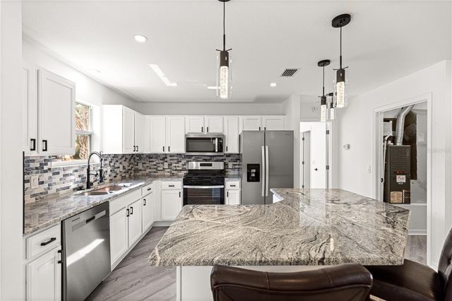 8338 SE 178TH DEVEAUX LANE, The Villages, FL 32162