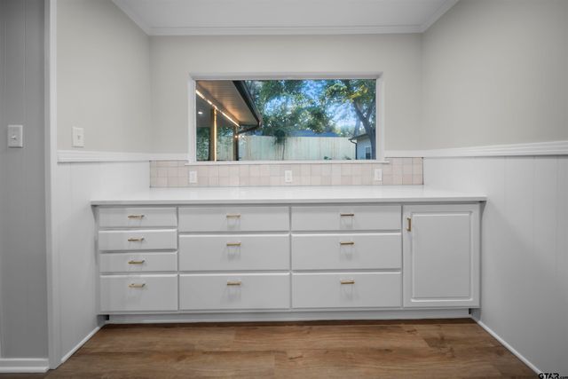 1807 Kimwood Ln, Tyler, TX 75703