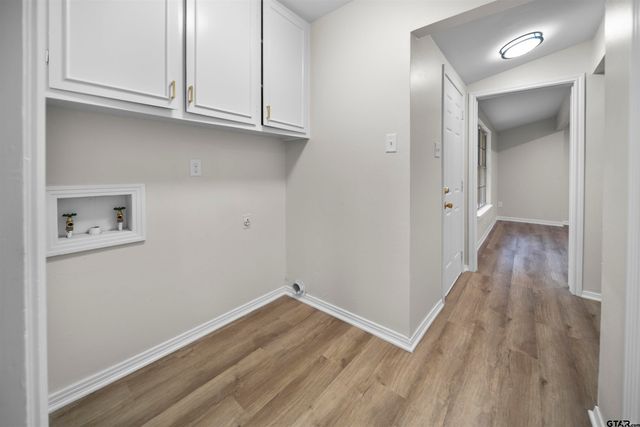 1807 Kimwood Ln, Tyler, TX 75703