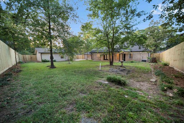 1807 Kimwood Ln, Tyler, TX 75703