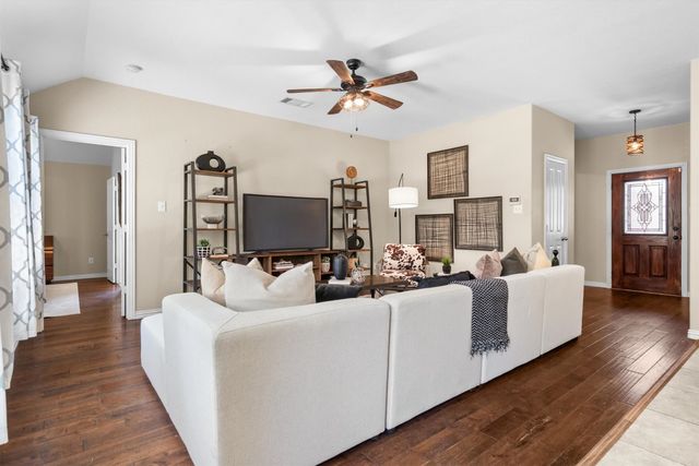 815 Horizon Ridge Circle, Little Elm, TX 75068