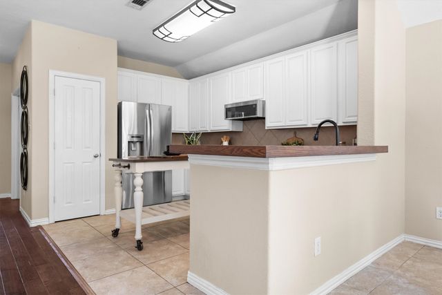 815 Horizon Ridge Circle, Little Elm, TX 75068