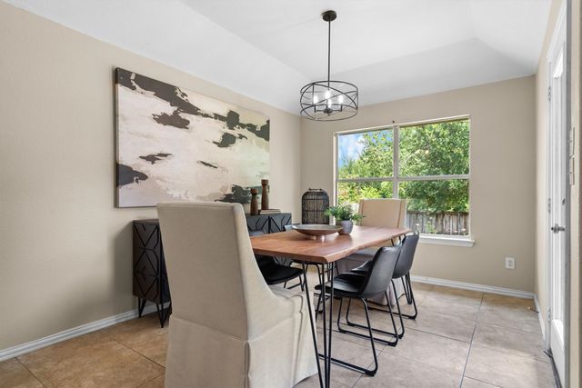 815 Horizon Ridge Circle, Little Elm, TX 75068