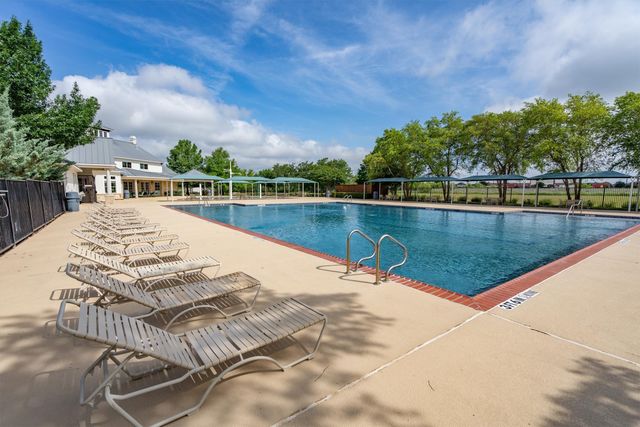 815 Horizon Ridge Circle, Little Elm, TX 75068