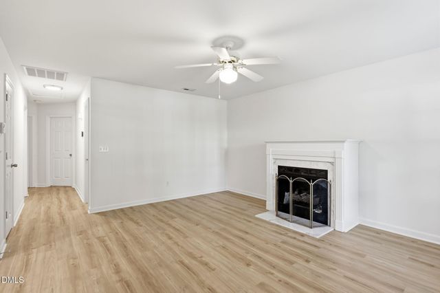 208 Highgate Circle, Wake Forest, NC 27587