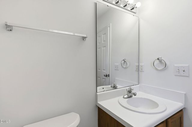 208 Highgate Circle, Wake Forest, NC 27587