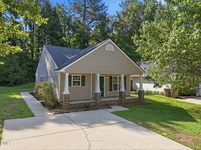 208 Highgate Circle, Wake Forest, NC 27587
