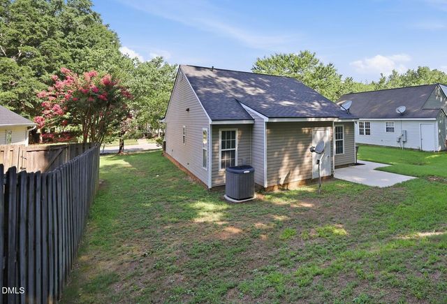 208 Highgate Circle, Wake Forest, NC 27587