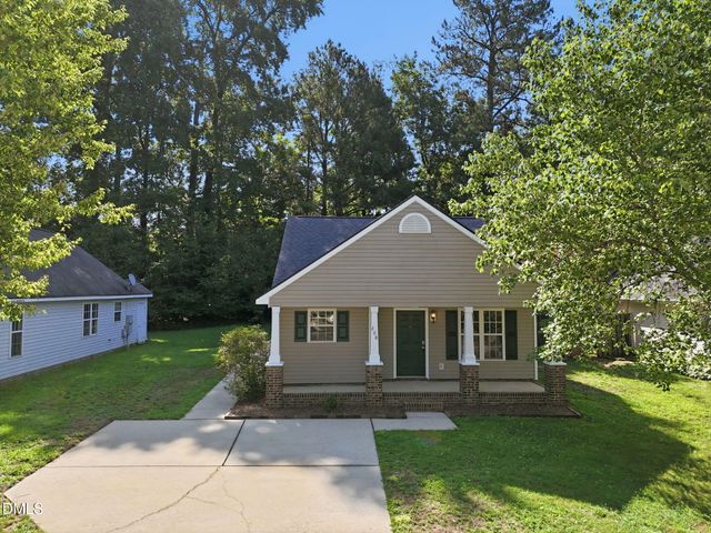208 Highgate Circle, Wake Forest, NC 27587