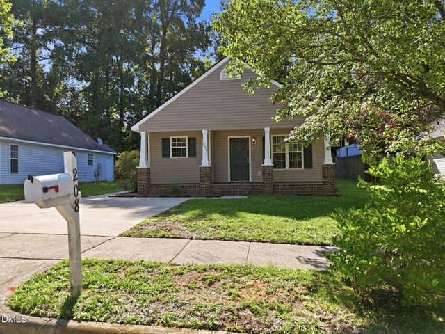 208 Highgate Circle, Wake Forest, NC 27587