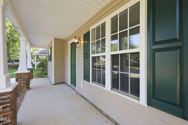 208 Highgate Circle, Wake Forest, NC 27587