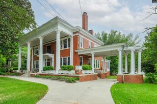 737 Caldwell Street, Newberry, SC 29108