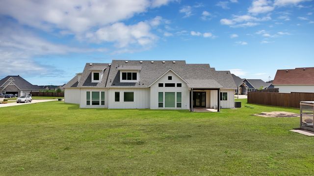 2223 Providence Way, Nevada, TX 75173