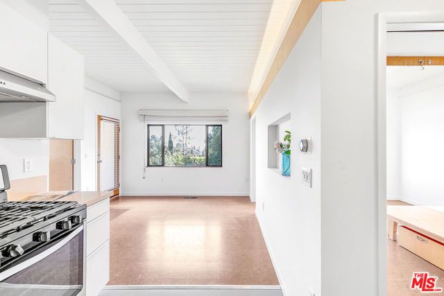 2460 Gower Street, Los Angeles, CA 90068