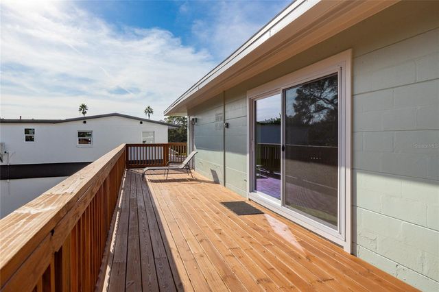 4869 VENETIAN BOULEVARD NE, St Petersburg, FL 33703