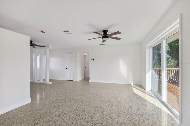 4869 VENETIAN BOULEVARD NE, St Petersburg, FL 33703