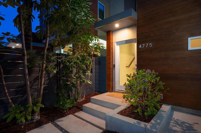 4775 Long Branch Avenue, San Diego, CA 92107