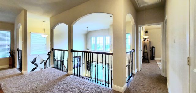 104 Rustic Oak Lane, Mckinney, TX 75072