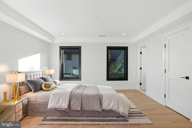 1853 MASSACHUSETTS AVE, Mclean, VA 22101