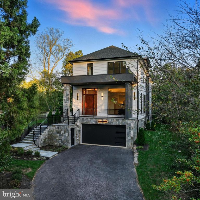 1853 MASSACHUSETTS AVE, Mclean, VA 22101