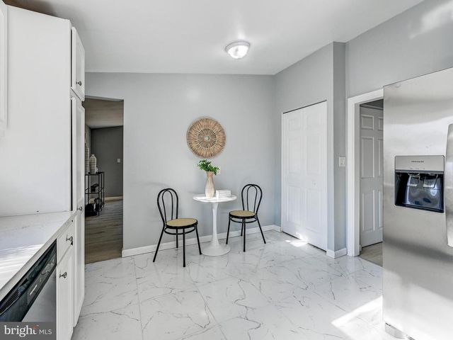 906 SCOTTS HILL DR, Pikesville, MD 21208