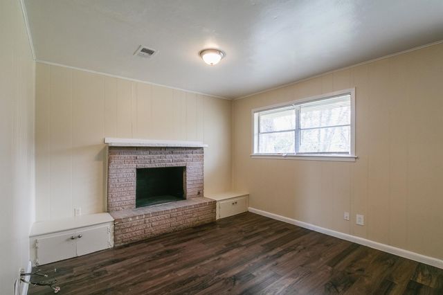 5755 Oakham Street, Houston, TX 77085