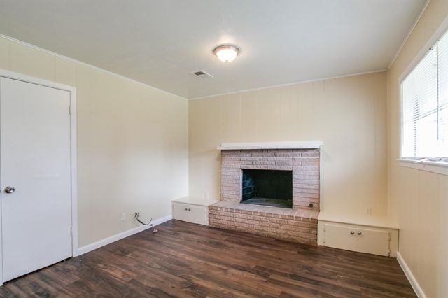 5755 Oakham Street, Houston, TX 77085