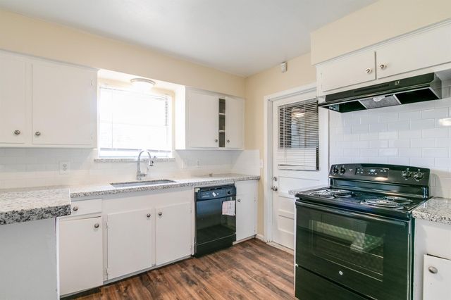 5755 Oakham Street, Houston, TX 77085