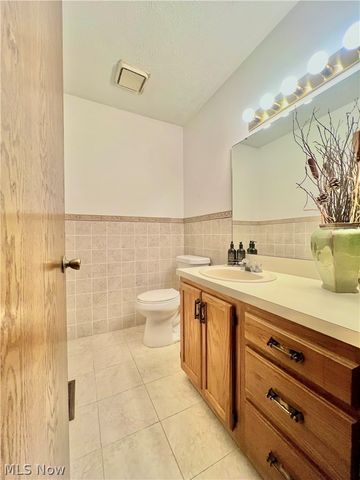 620 Topaz Lane, Brunswick, OH 44212