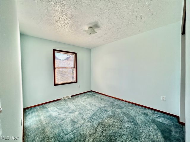 2205 Kimball Court, Akron, OH 44314