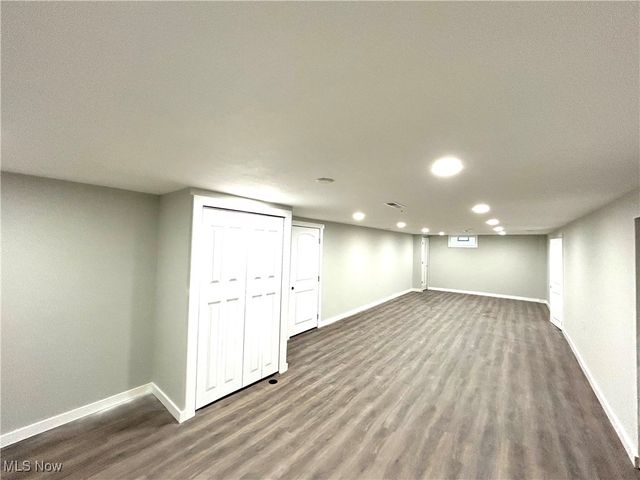 2205 Kimball Court, Akron, OH 44314