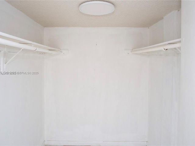 10090 NW 80th Ct 1401, Hialeah Gardens, FL 33016