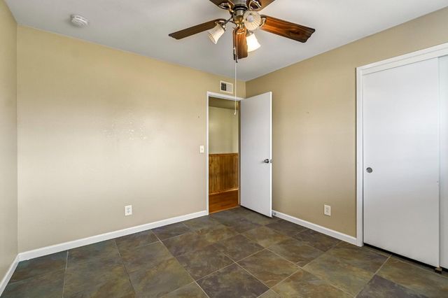 1606 Barstow Avenue, Clovis, CA 93611