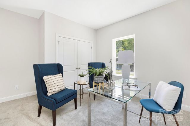 212 Queens Court, Gastonia, NC 28052