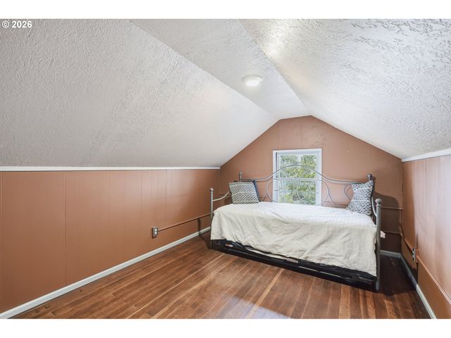 3203 Se 66TH Ave, Portland, OR 97206