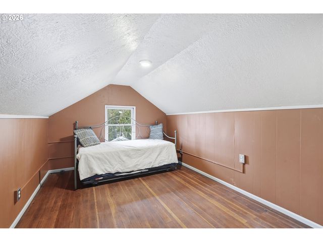 3203 Se 66TH Ave, Portland, OR 97206