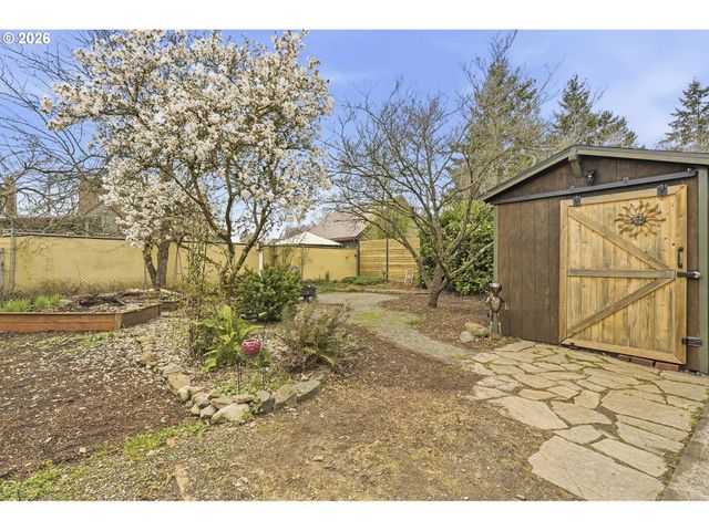 3203 Se 66TH Ave, Portland, OR 97206