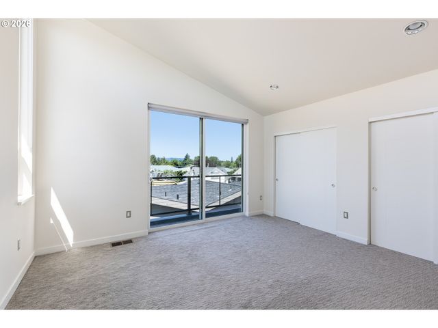 3517 N ALBINA Ave, Portland, OR 97227