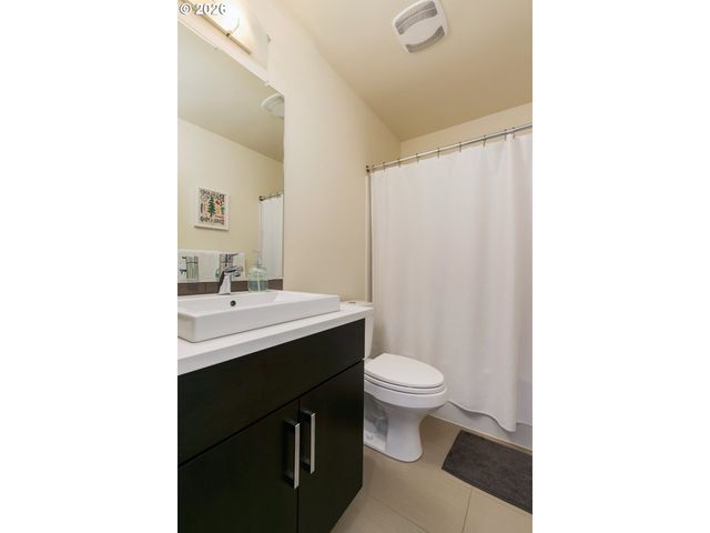 3517 N ALBINA Ave, Portland, OR 97227